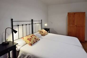 Apartamentos Adjovimar - Los Llanos de Aridane
