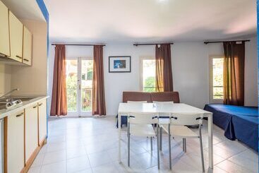 Apartaments Monjardí