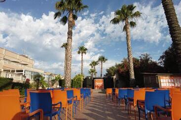 Arenas de Son Bou - Son Bou