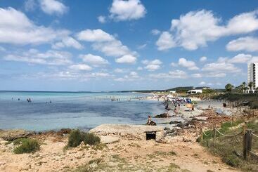 Arenas de Son Bou