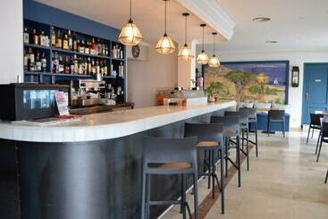 Hostal Drago