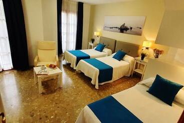 Hostal Juan De Austria