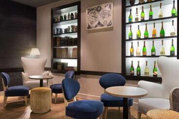 هتل Abbaye Des Capucins Spa & Resort