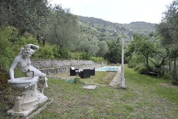 هتل Agriturismo La Grotta