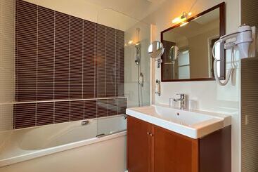 Best Western Plus Hotel Kregenn