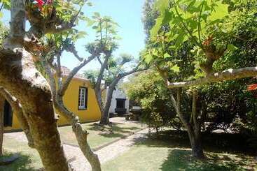 Hotel Casa Das Calhetas   Turismo De Habitação