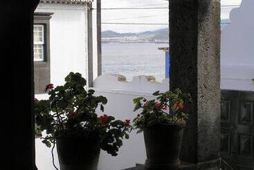 בית מלון כפרי Casa Das Calhetas   Turismo De Habitação