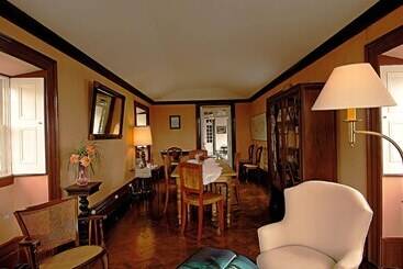 Hotel Casa Das Calhetas   Turismo De Habitação