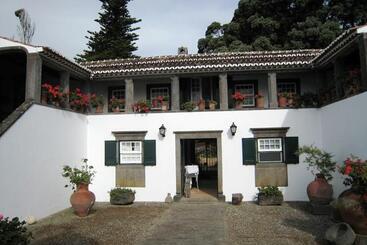 בית מלון כפרי Casa Das Calhetas   Turismo De Habitação