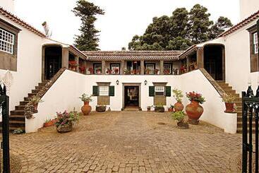 בית מלון כפרי Casa Das Calhetas   Turismo De Habitação