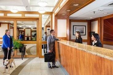 Wyndham Edmonton Hotel And Conference Centre