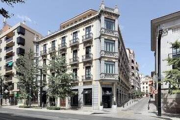 هتل Eurostars Gran Via