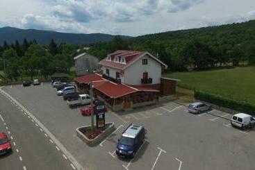 هتل Guesthouse Fortuna
