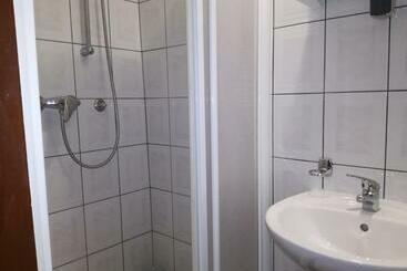 هتل Guesthouse Fortuna