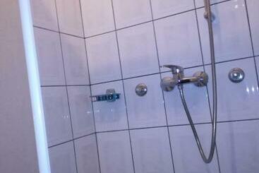 هتل Guesthouse Fortuna