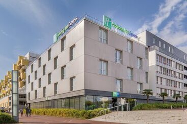 Holiday Inn Express Saint Nazaire, An Ihg - Saint-Nazaire