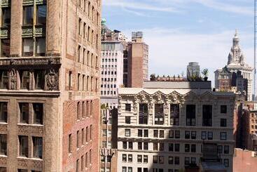 هتل Holiday Inn Wall Street, An Ihg