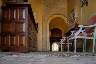 هتل Hospedería Del Monasterio