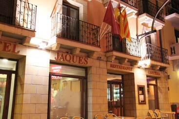 هتل Jaques