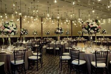 Kimpton Epic Hotel, An Ihg