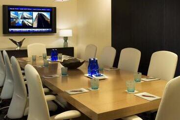 Kimpton Epic Hotel, An Ihg
