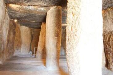 هتل Los Dolmenes