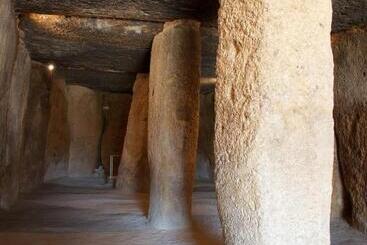 هتل Los Dolmenes