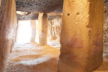 هتل Los Dolmenes