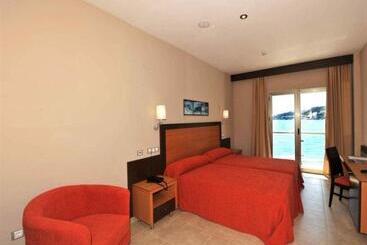 酒店 On Aleta Room - Adults Only