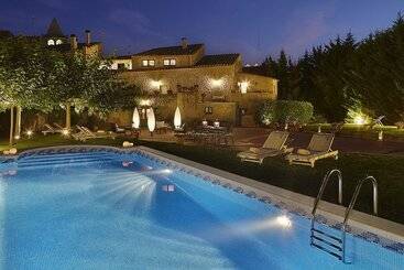 هتل روستایی El Racó De Madremanya   Adults Only