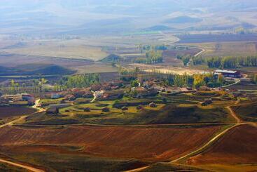 هتل روستایی La Val