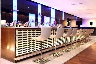 호텔 The Lalit New Delhi