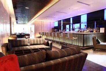 호텔 The Lalit New Delhi