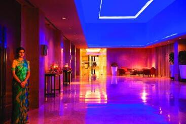 호텔 The Lalit New Delhi