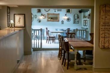 هتل The Water Rat Ironbridge