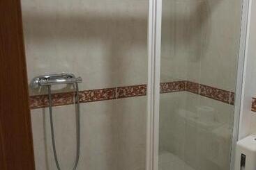 هتل Toctoc Rooms