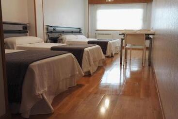 هتل Toctoc Rooms