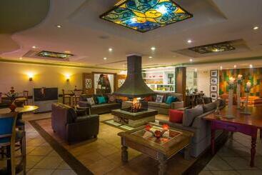 هتل Varanda Das Bromelias Spa