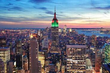 هتل Voco Times Square South New York, An Ihg
