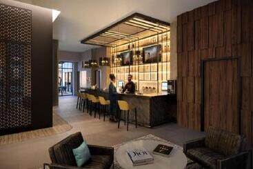 هتل Voco Times Square South New York, An Ihg
