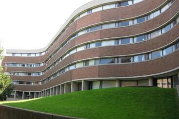 University Of Toronto   New College Residence   Wilson Hall Residence