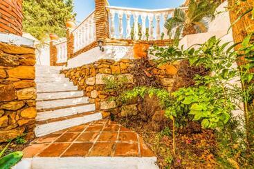Villa Capistrano
