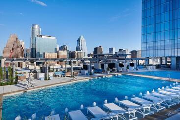 Отель Fairmont Austin Gold Experience