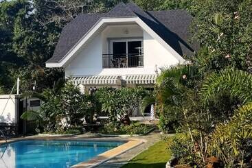 هتل Garden Bungalows Resort