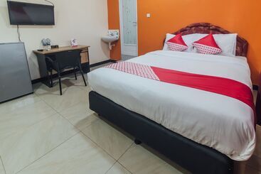 هتل Satria Guest House By Oyo Rooms