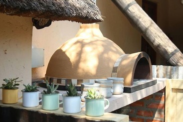هتل Tautona Lodge