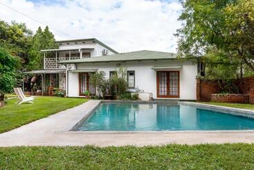 פנסיון Karoo Pandok Guesthouse Bethulie