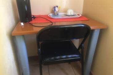 پانسیون Namane Guest House