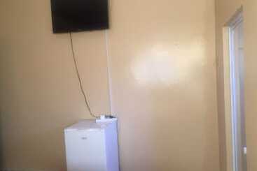 پانسیون Namane Guest House