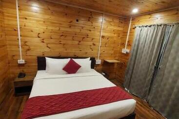 Adhvasaha Beach Spa Resort